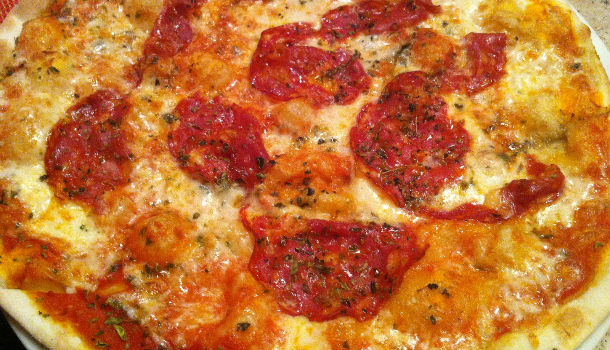 イタリアで大人気 悪魔的な旨さ のディアボロピザの紹介 ピザのちから